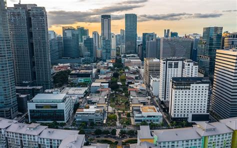 Category:Companies based in Bonifacio Global City .